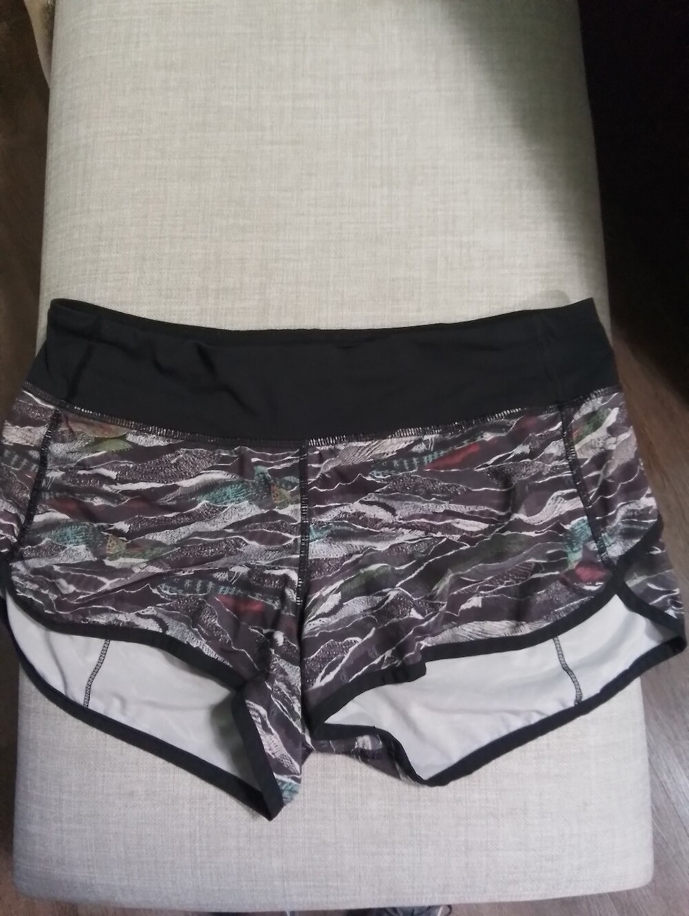 Lululemon Speed Up Shorts
